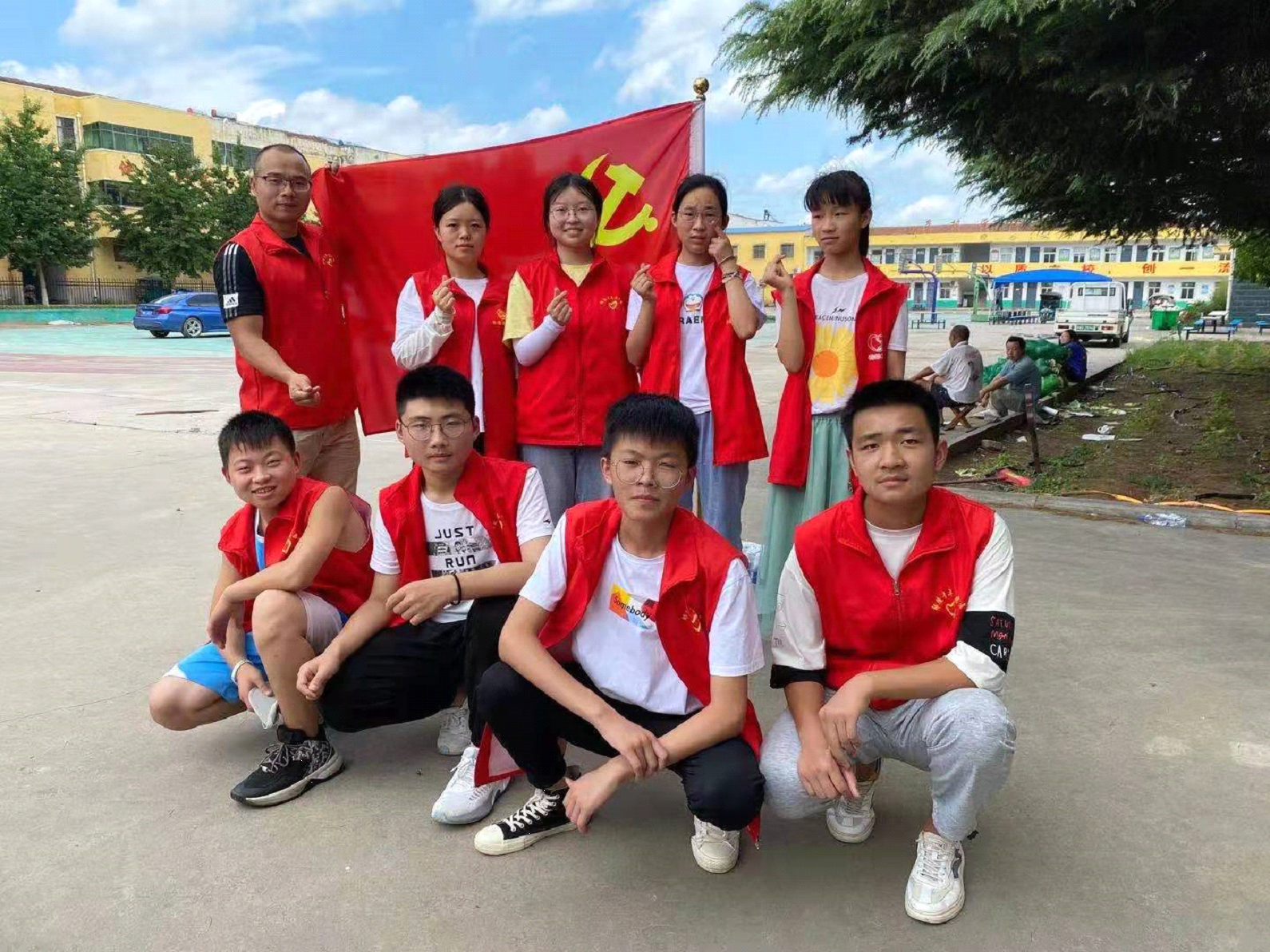 受灾群众志愿服务工作报道